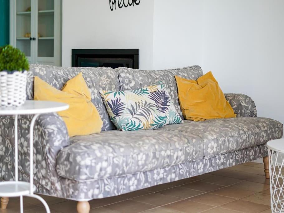 Rainbow House - Sea View & Pool & Garage & Garden & Albufeira Villa Eksteriør billede